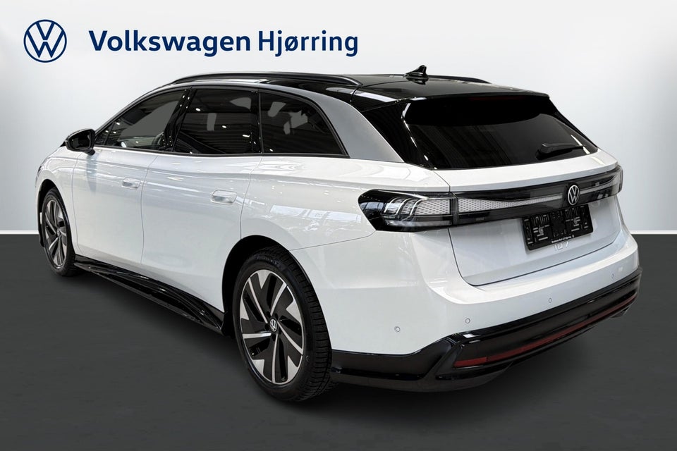 VW ID.7 86 Style S+ Tourer 5d