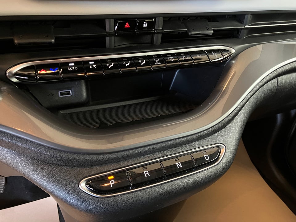 Fiat 500e 24 Action 3d