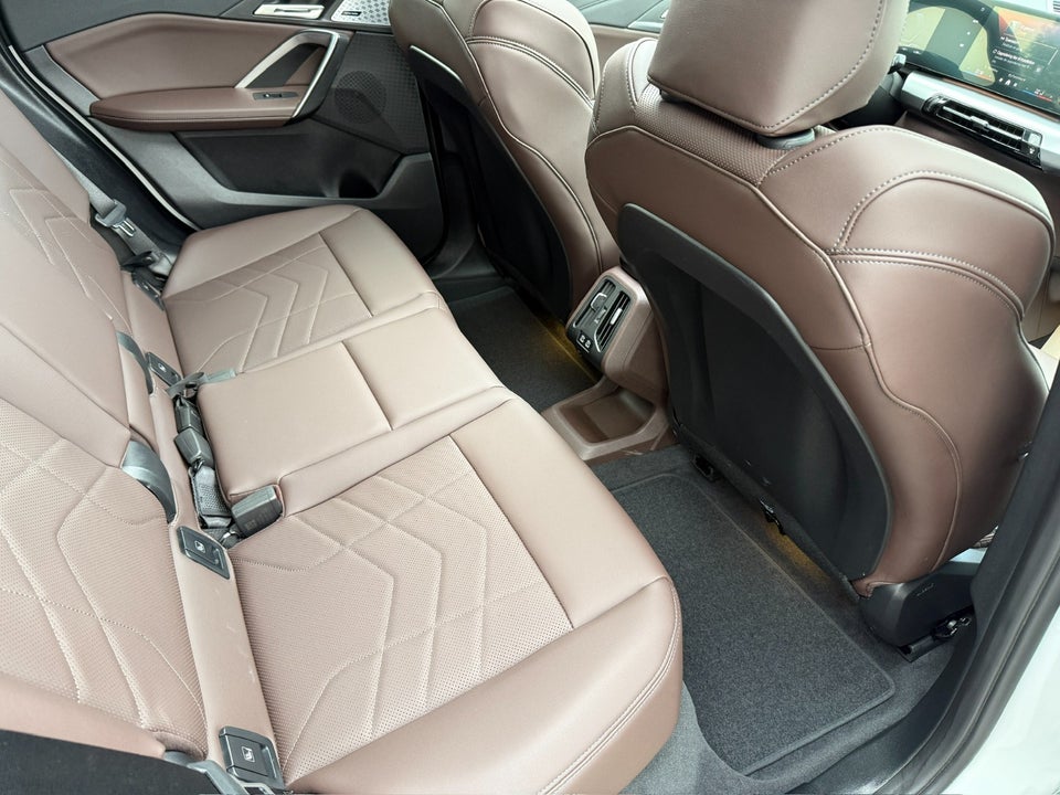 BMW iX1 eDrive20 Fully Charged M-Sport 5d