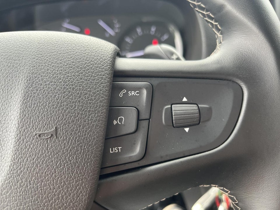 Toyota ProAce 2,0 D 144 Long Comfort Master aut. 4d