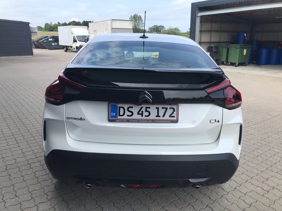 Citroën C4 1,2 PureTech 130 Shine EAT8 5d