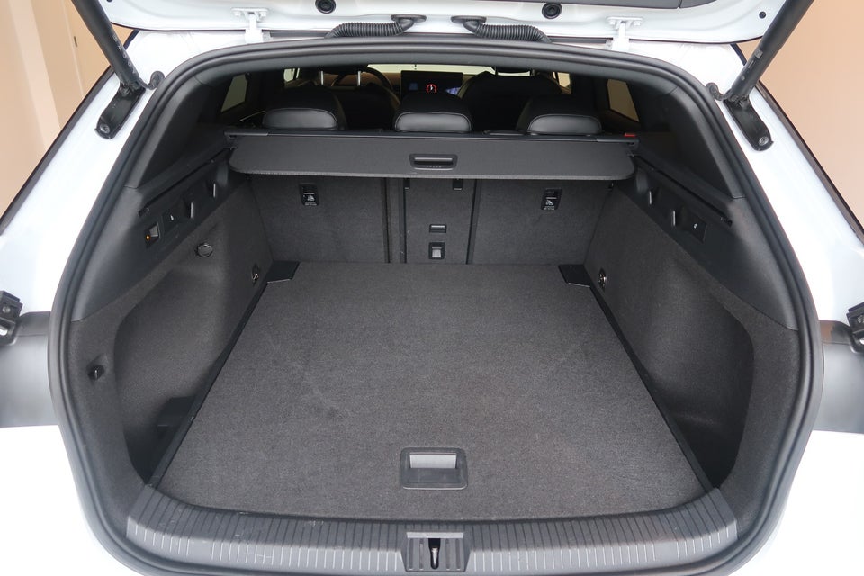 VW ID.7 86 Pro S Tourer 5d