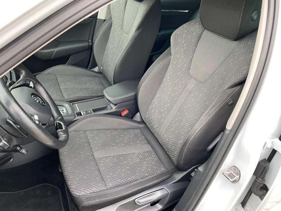 Skoda Octavia 1,0 eTSi 110 Style DSG 5d