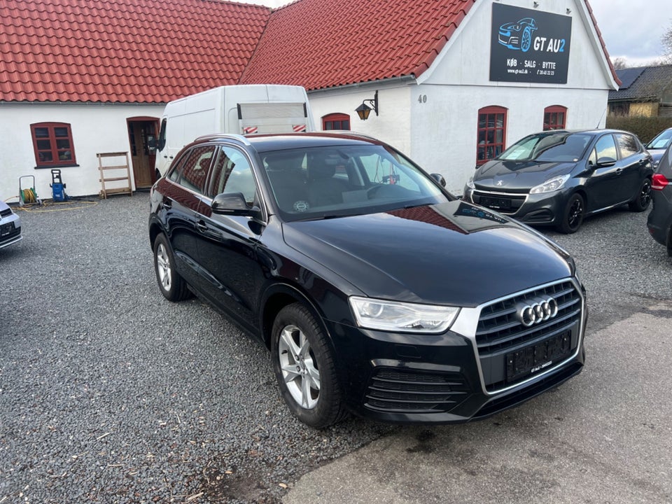 Audi Q3 2,0 TDi 150 Sport 5d