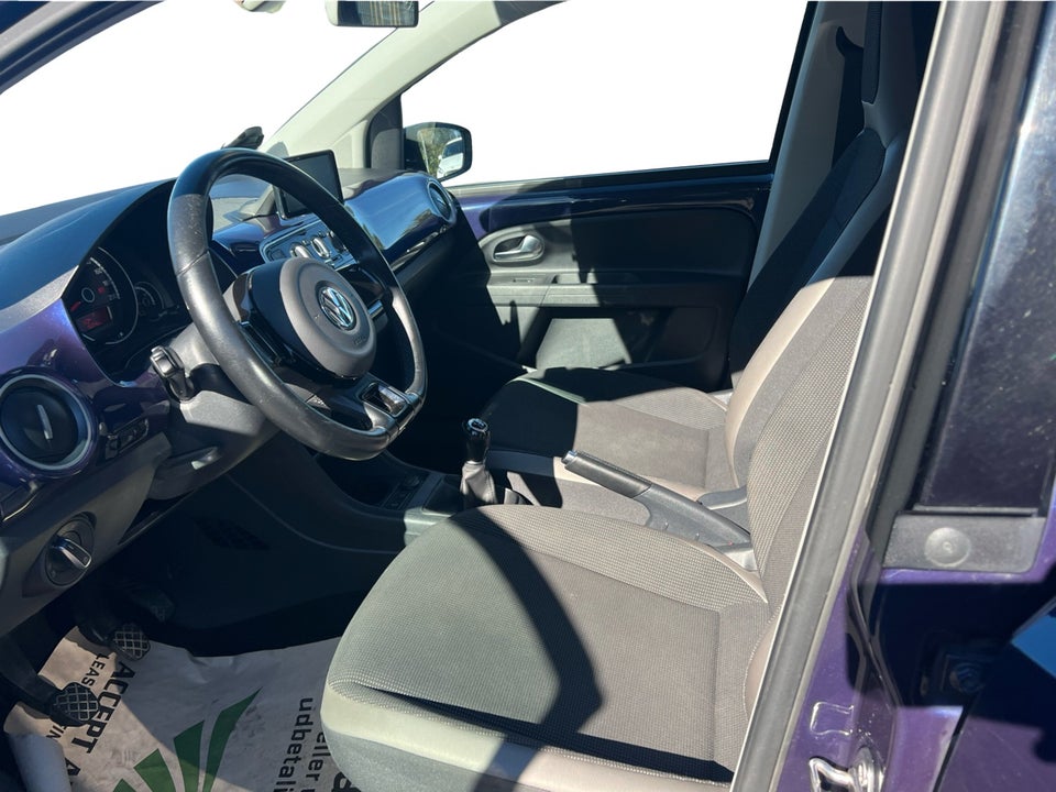 VW Up! 1,0 60 High Up! BMT 5d