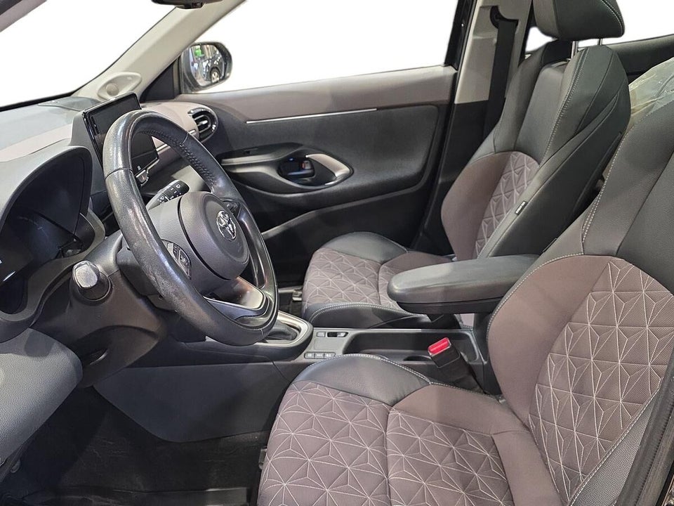 Toyota Yaris Cross 1,5 Hybrid Elegant e-CVT 5d