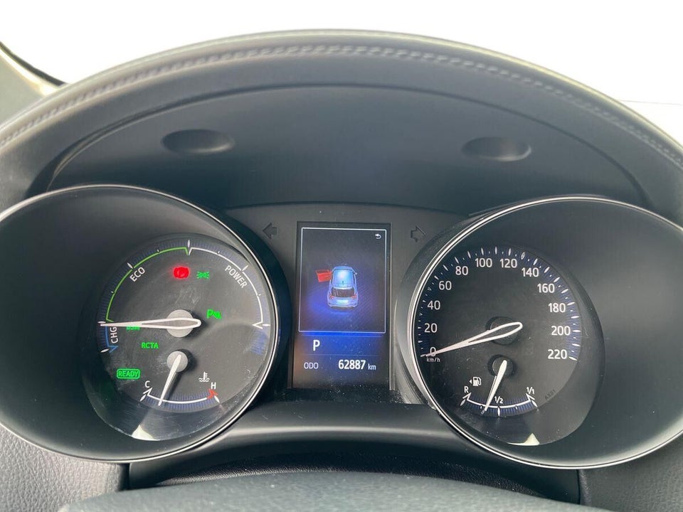 Toyota C-HR 1,8 Hybrid Premium Selected CVT 5d