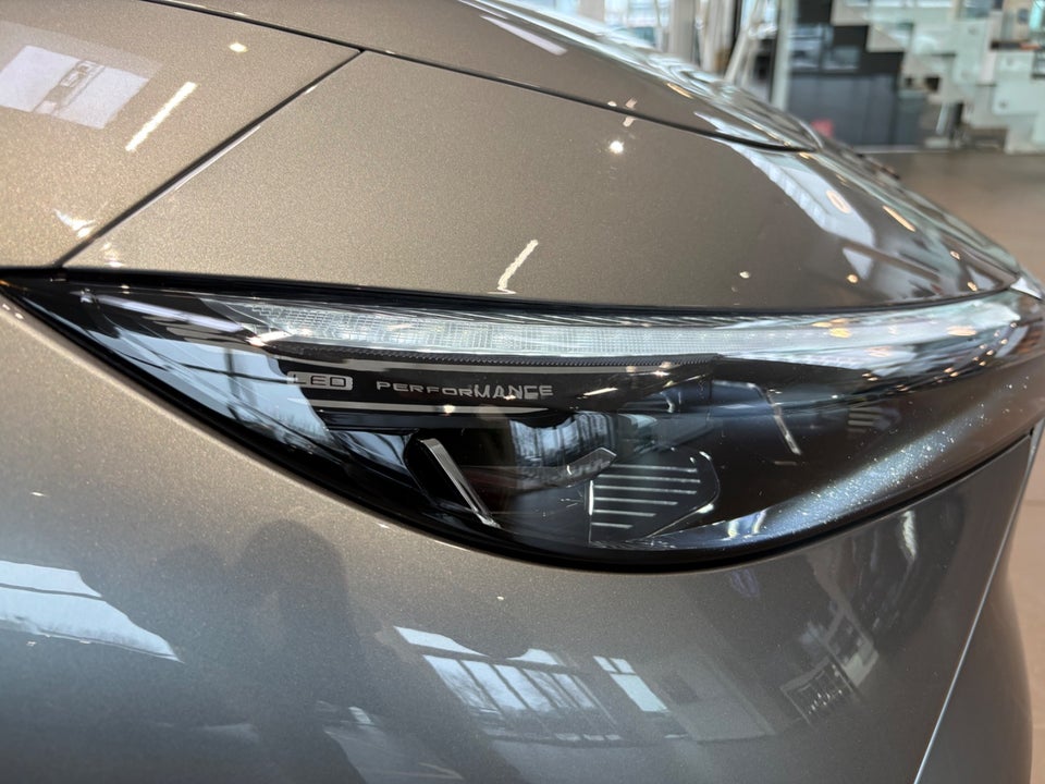 Exlantix ES 77 Ultimate AWD 5d