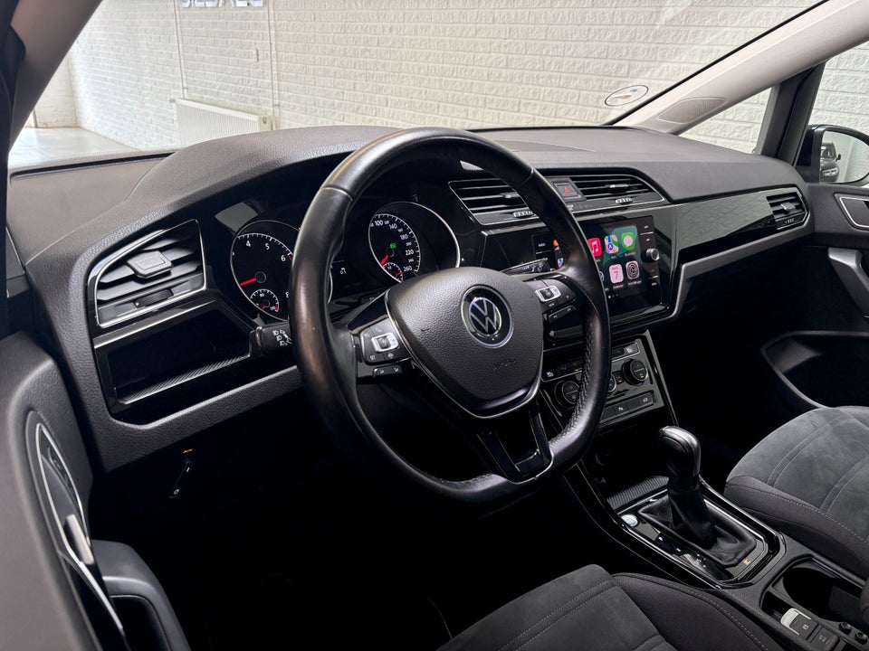 VW Touran 1,5 TSi 150 Highline DSG 7prs 5d