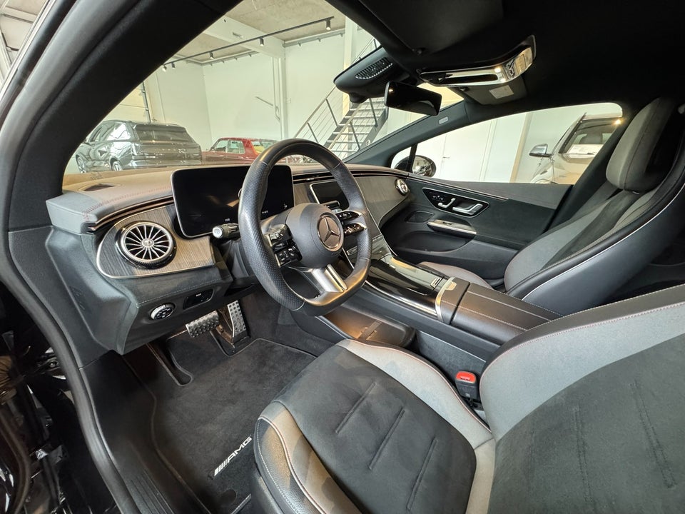 Mercedes EQE350 AMG Line 4d