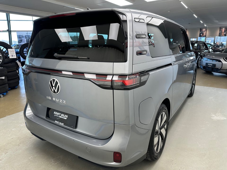 VW ID.Buzz 77 Pro SWB 5d
