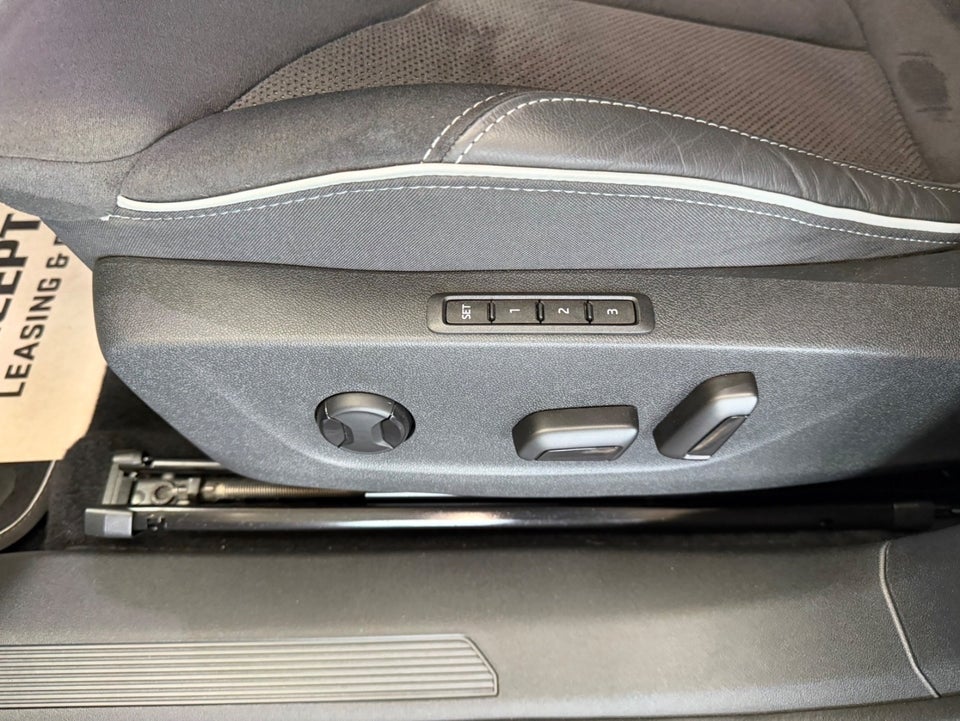 Skoda Enyaq 85 iV Sportline 5d