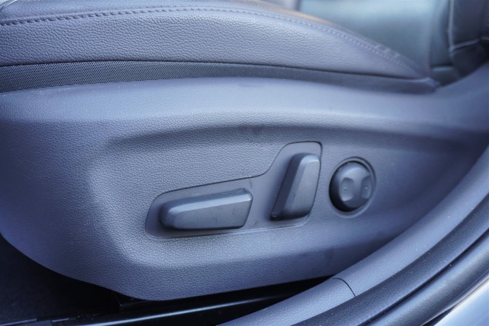 Hyundai Ioniq 1,6 PHEV Premium+ DCT 5d