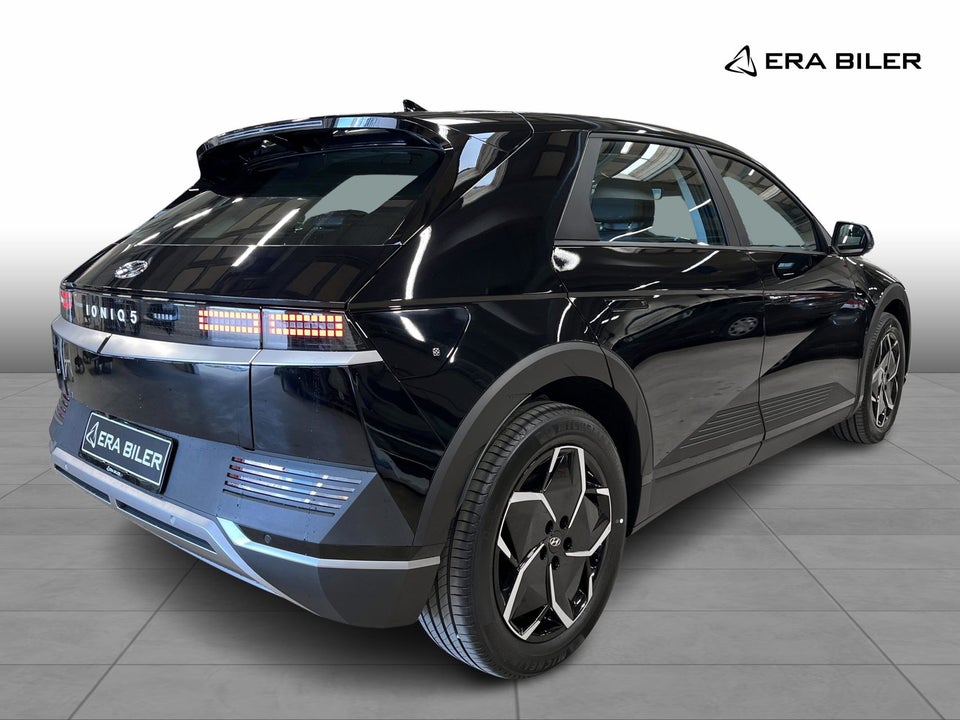 Hyundai Ioniq 5 77 Essential 5d