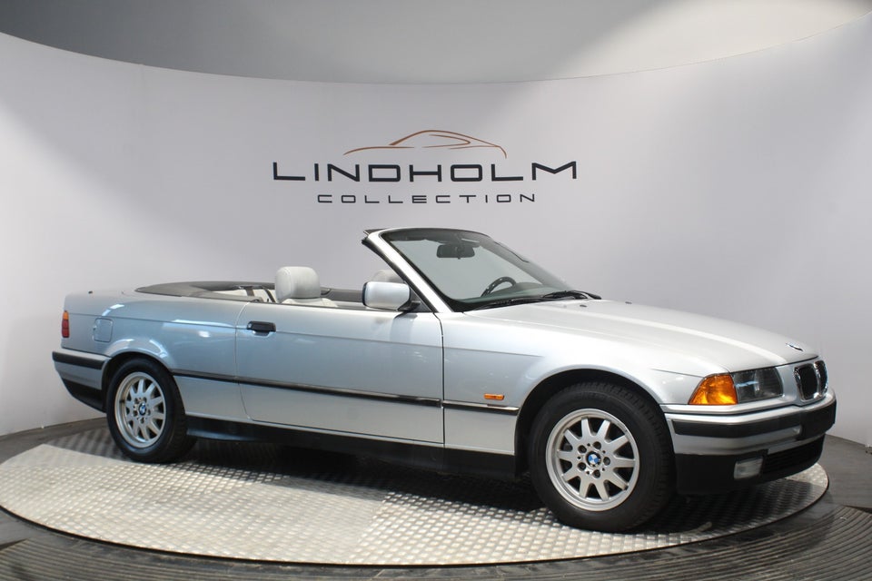 BMW 328i 2,8 Cabriolet 2d