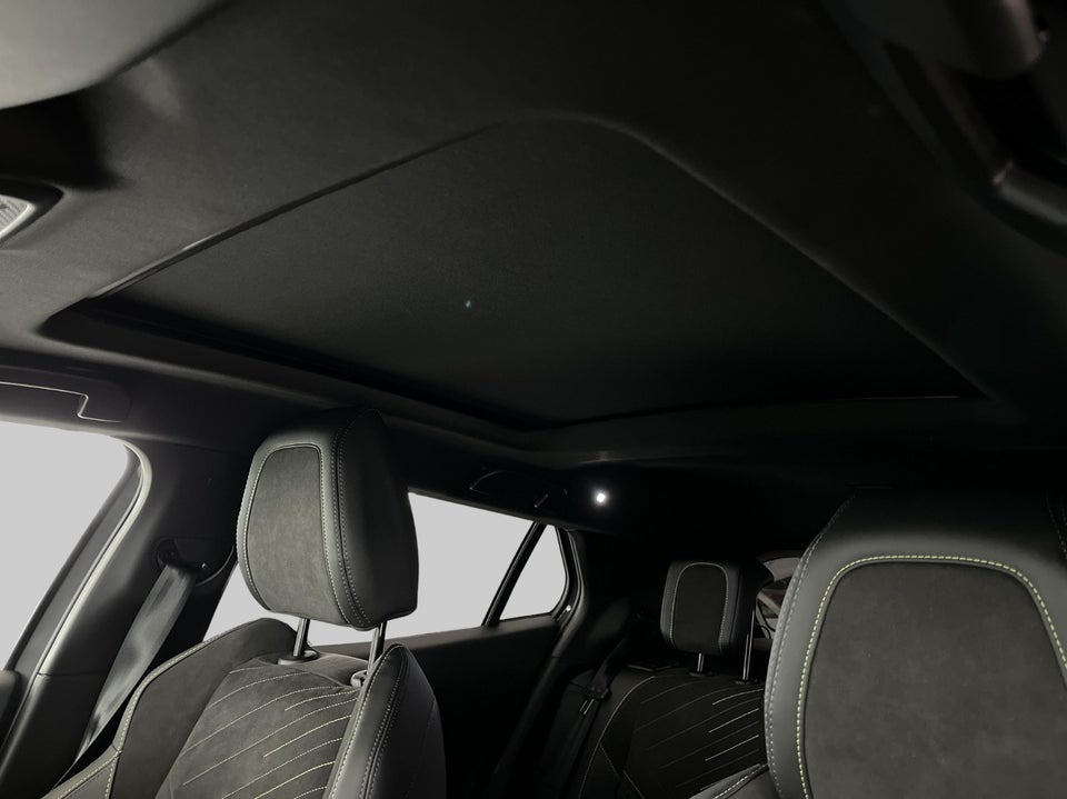 Peugeot e-2008 54 GT Sky 5d