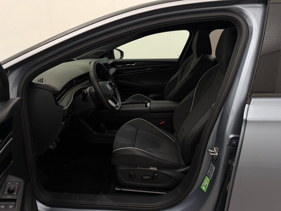 VW ID.7 77 Style Tourer 5d