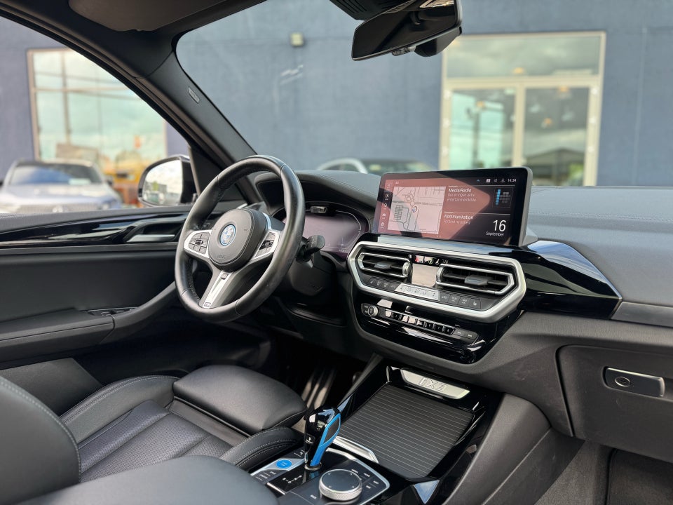 BMW iX3 Charged M-Sport 5d