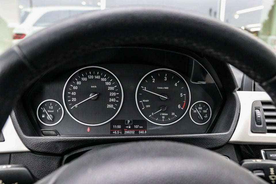 BMW 320d 2,0 Sport Line aut. 4d