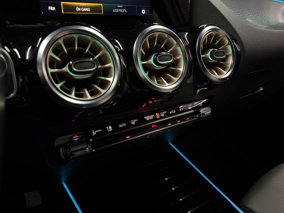 Mercedes EQA250 Progressive 5d