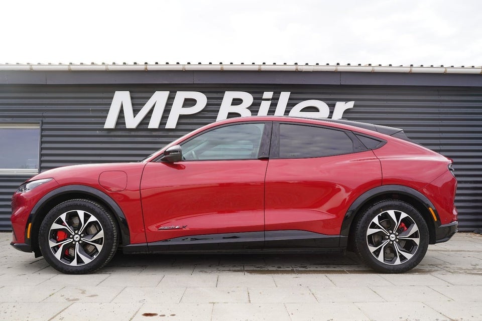 Ford Mustang Mach-E 98 Premium Extended Range 5d