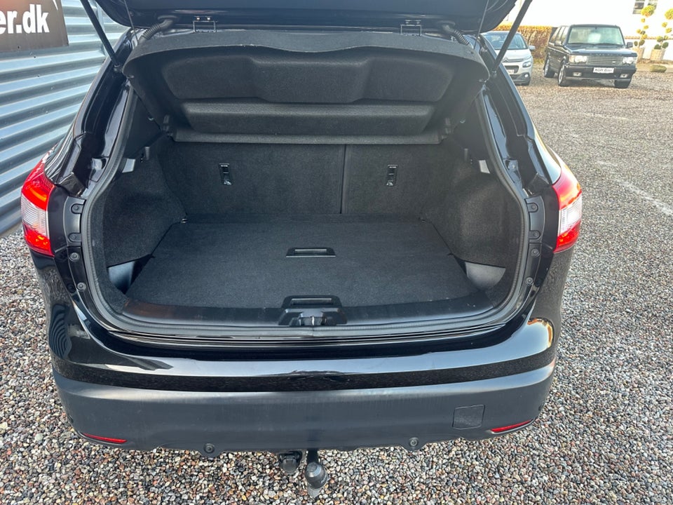 Nissan Qashqai 1,5 dCi 110 Tekna 5d