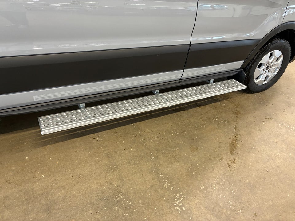 Ford E-Transit 350 L3 Kombi 68 Trend H3 RWD