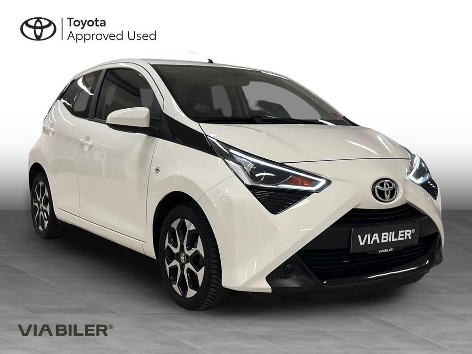 Toyota Aygo 1,0 VVT-i x-plore 5d