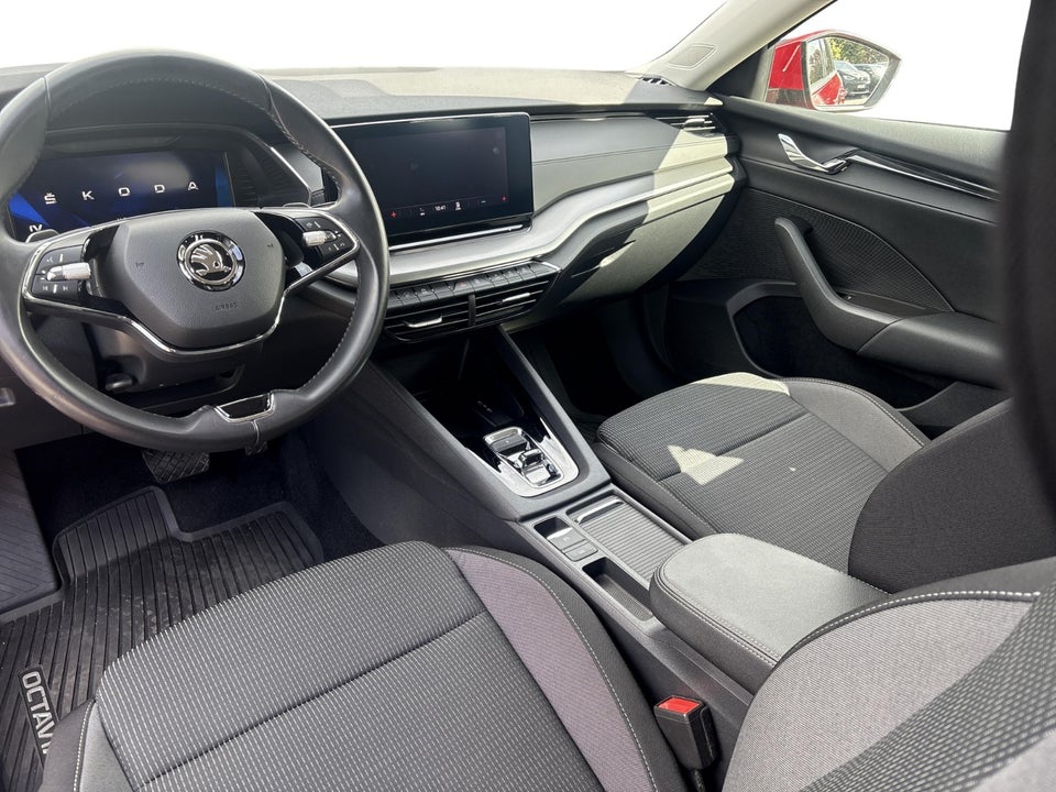 Skoda Octavia 1,4 TSi iV Ambition Combi DSG 5d