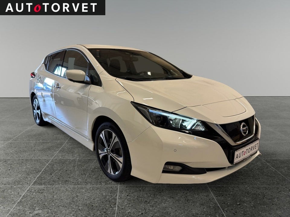 Nissan Leaf 40 N-Connecta 5d