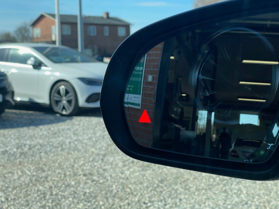 Mercedes EQB250 Progressive 5d