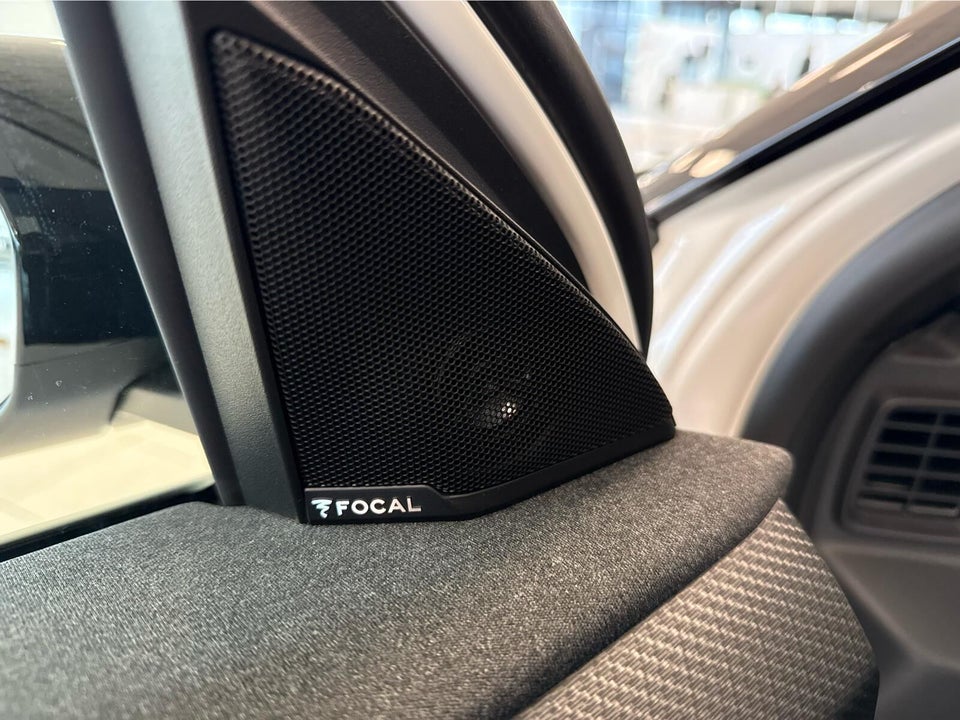 Opel Grandland-e 73 GS Sky 5d