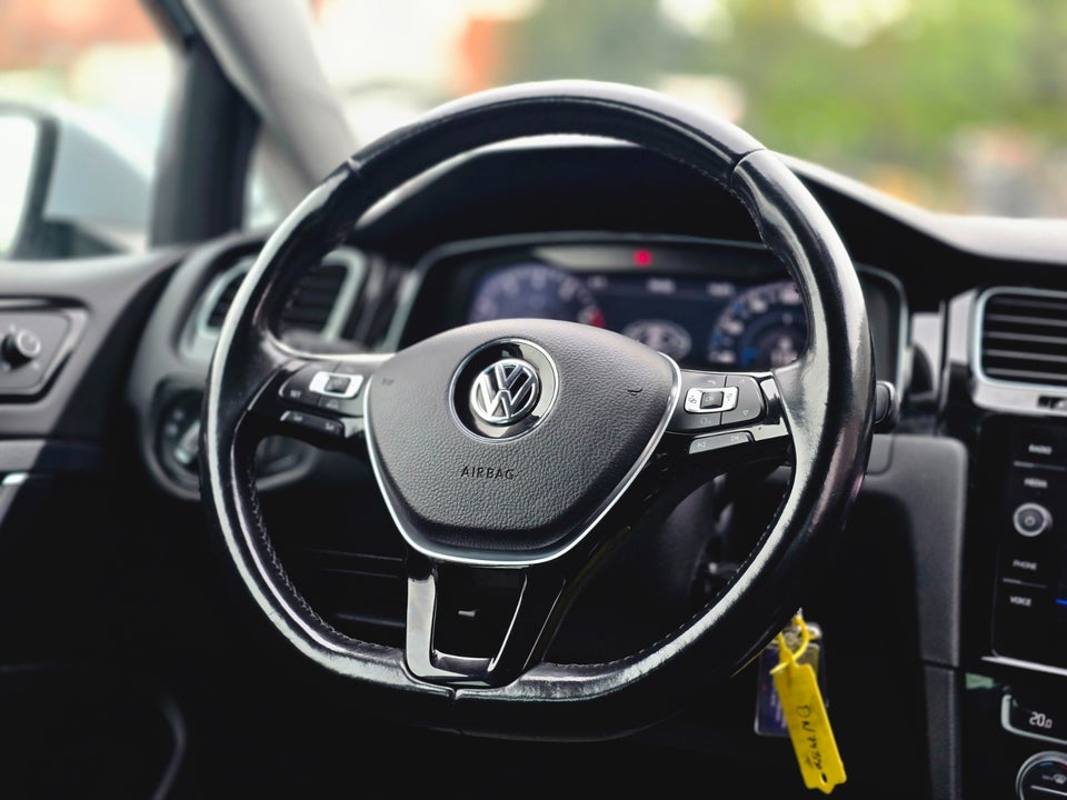 VW Golf VII 1,5 TSi 150 Highline DSG 5d