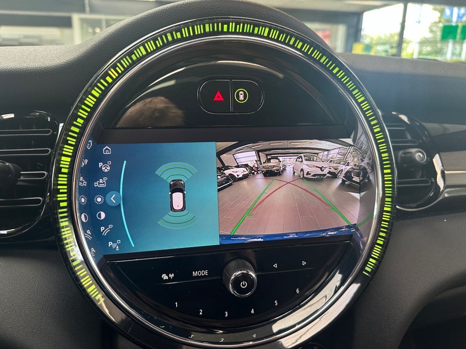 MINI Cooper SE Classic Trim 3d