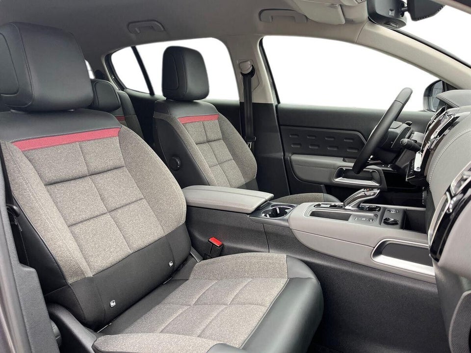 Citroën C5 Aircross 1,6 Hybrid Feel EAT8 5d