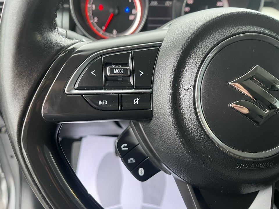 Suzuki Swift 1,2 Dualjet Club 5d