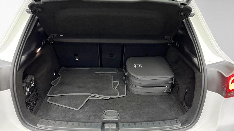 Mercedes EQA250 Progressive 5d