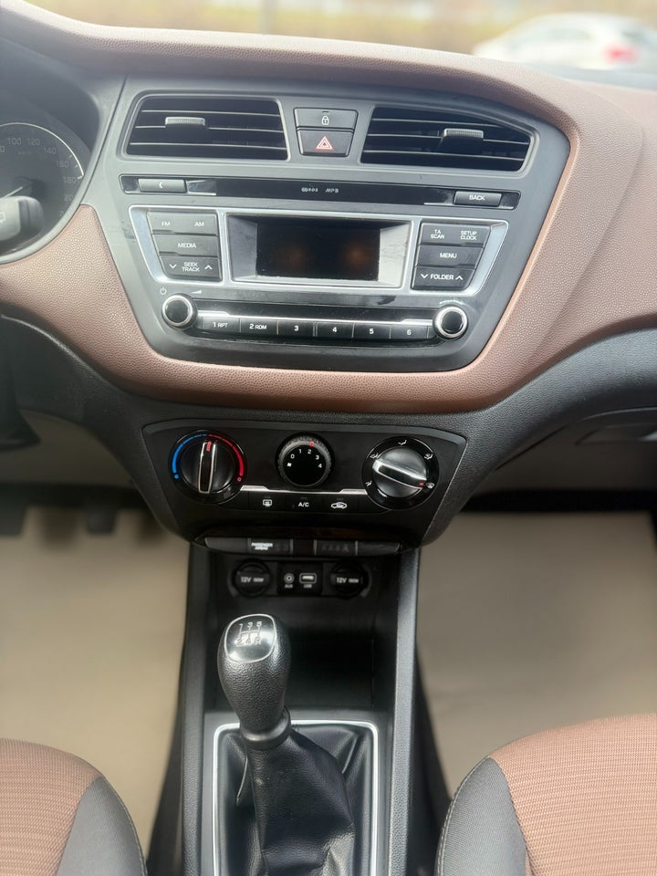 Hyundai i20 1,25 Active+ 5d