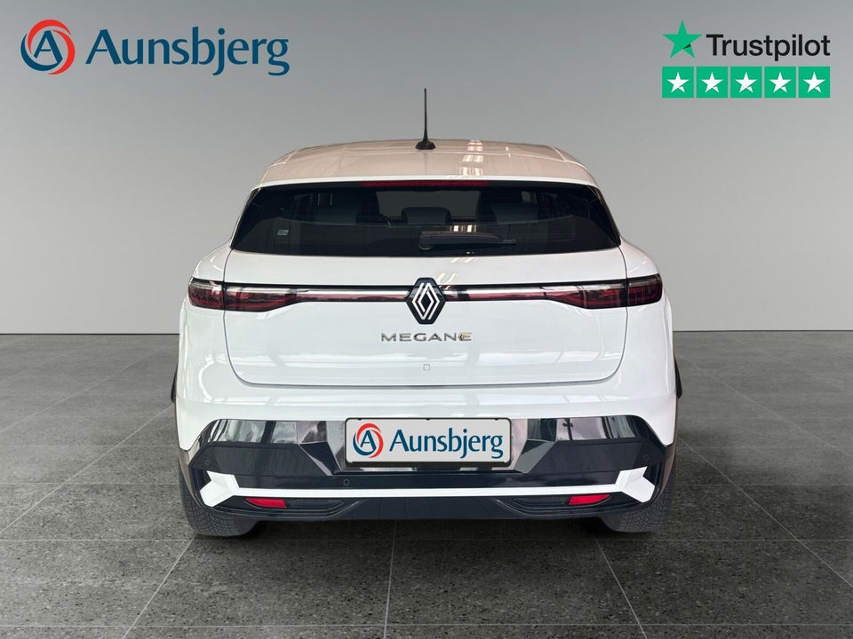 Renault Megane E-Tech 40 Equilibre 5d