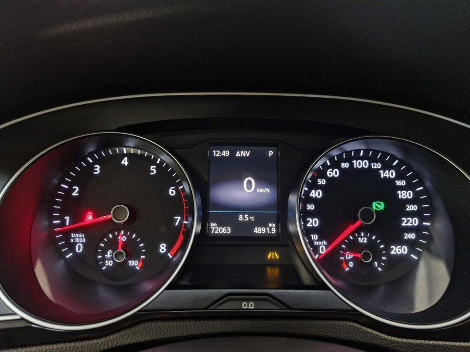 VW Passat 2,0 TSi 220 Highline DSG 4d