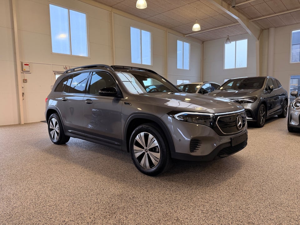 Mercedes EQB250 Progressive 7prs 5d