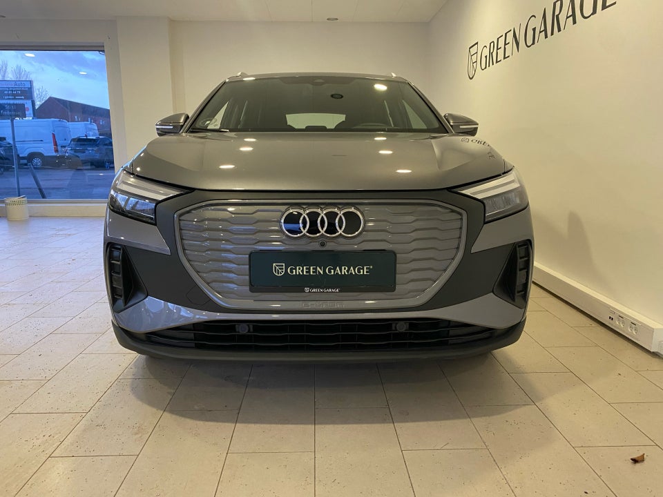 Audi Q4 e-tron 40  5d