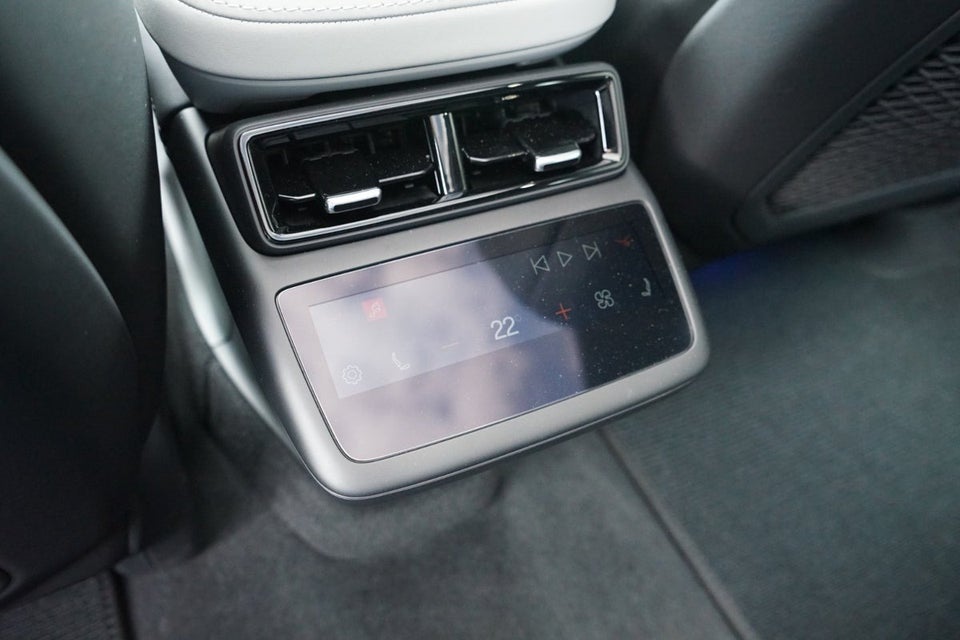 Polestar 4 Long Range AWD 5d