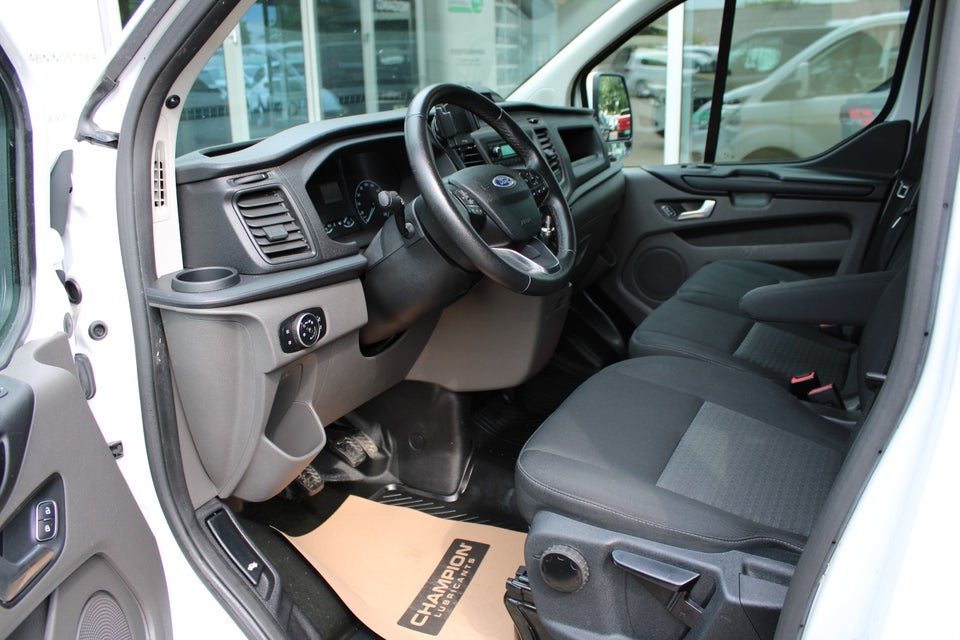 Ford Transit Custom 300 L2 2,0 TDCi 130 Trend Mandskabsvogn
