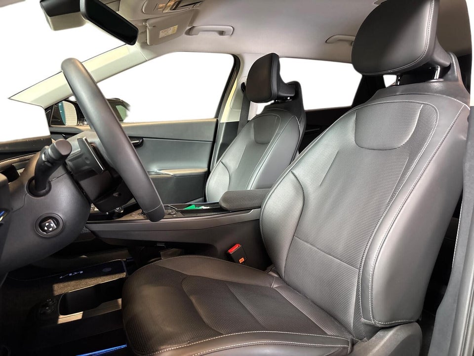 Kia EV6 84 Long Range Upgrade 5d