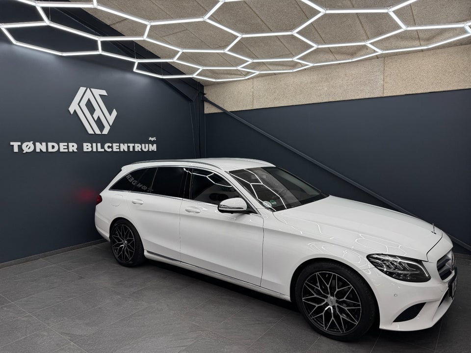 Mercedes C220 d 2,0 Advantage stc. aut. 5d