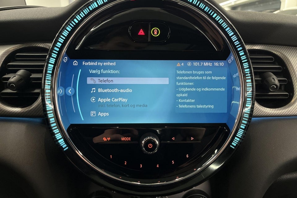 MINI Cooper SE Younique Trim 3d