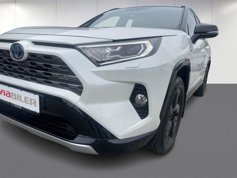 Toyota RAV4 2,5 Hybrid H3 Style MDS 5d