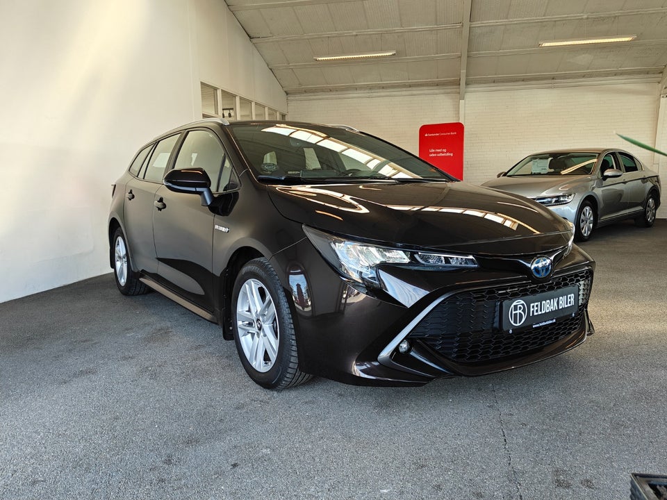 Toyota Corolla 1,8 Hybrid H3 Premium Touring Sports MDS 5d