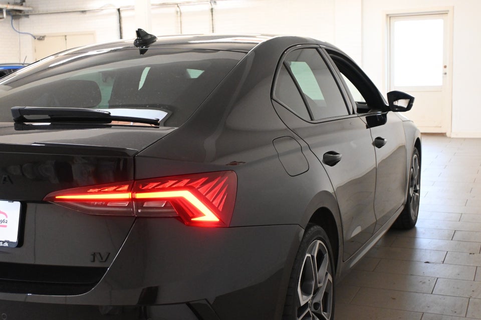 Skoda Octavia 1,4 TSi iV RS DSG 5d